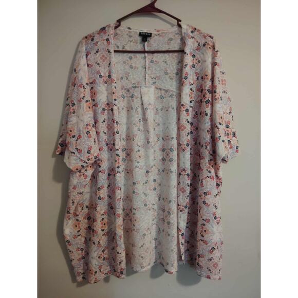 torrid Tops - Torrid Women's Pink and White Floral Short Sleeve Sheer Maxi Kimono Size 1